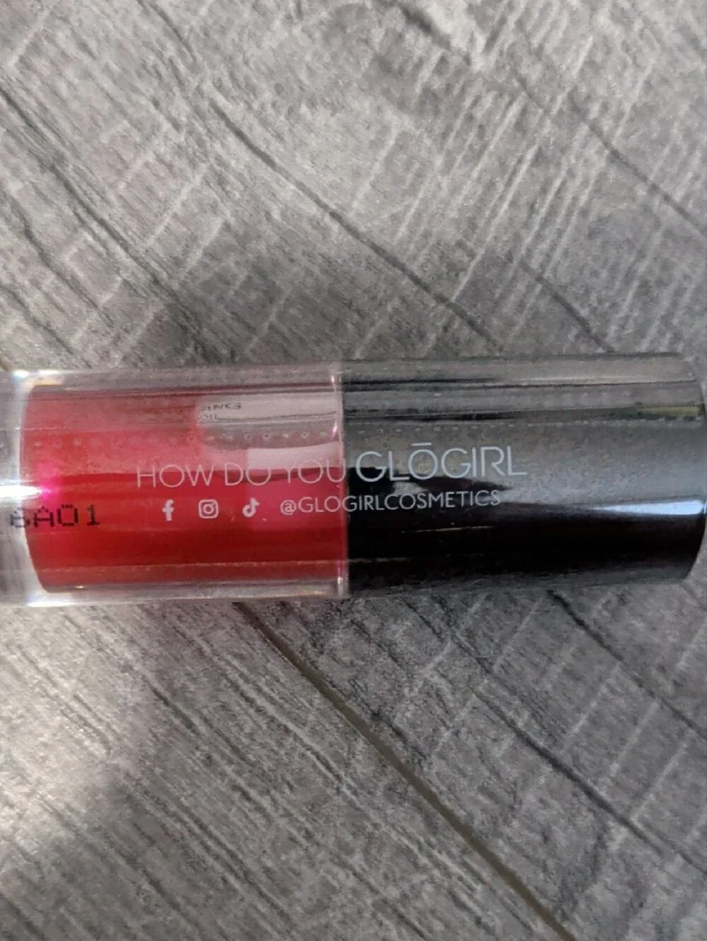 Lip Gloss in Coral Pink